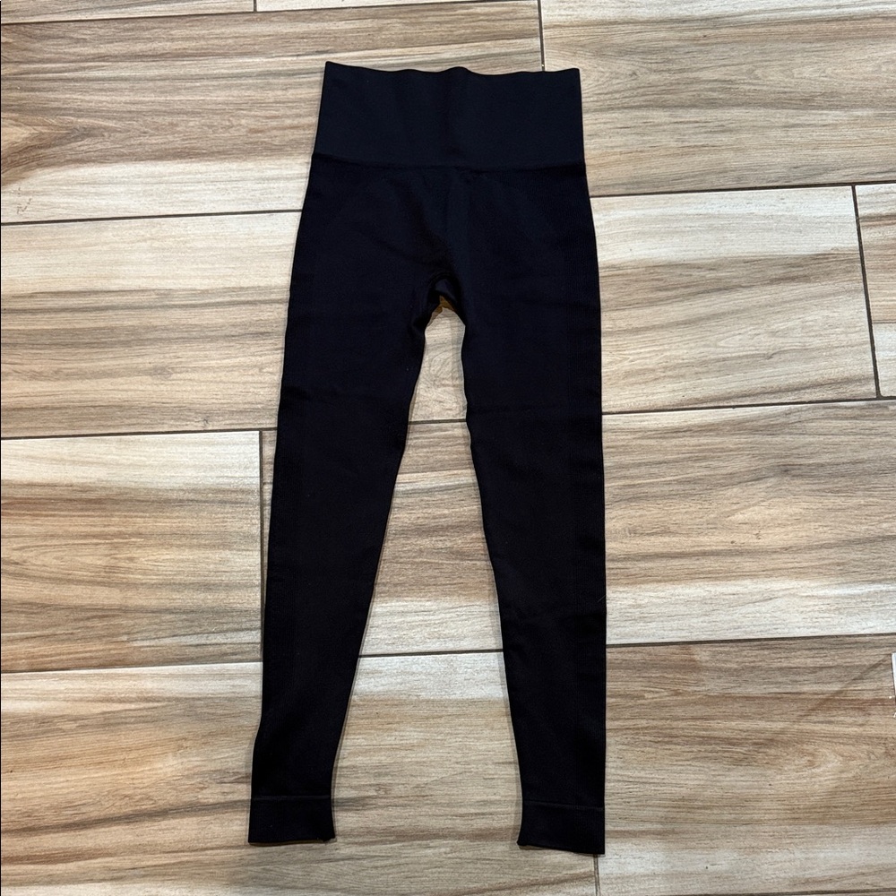 SET Active Black High-Waisted Leggings